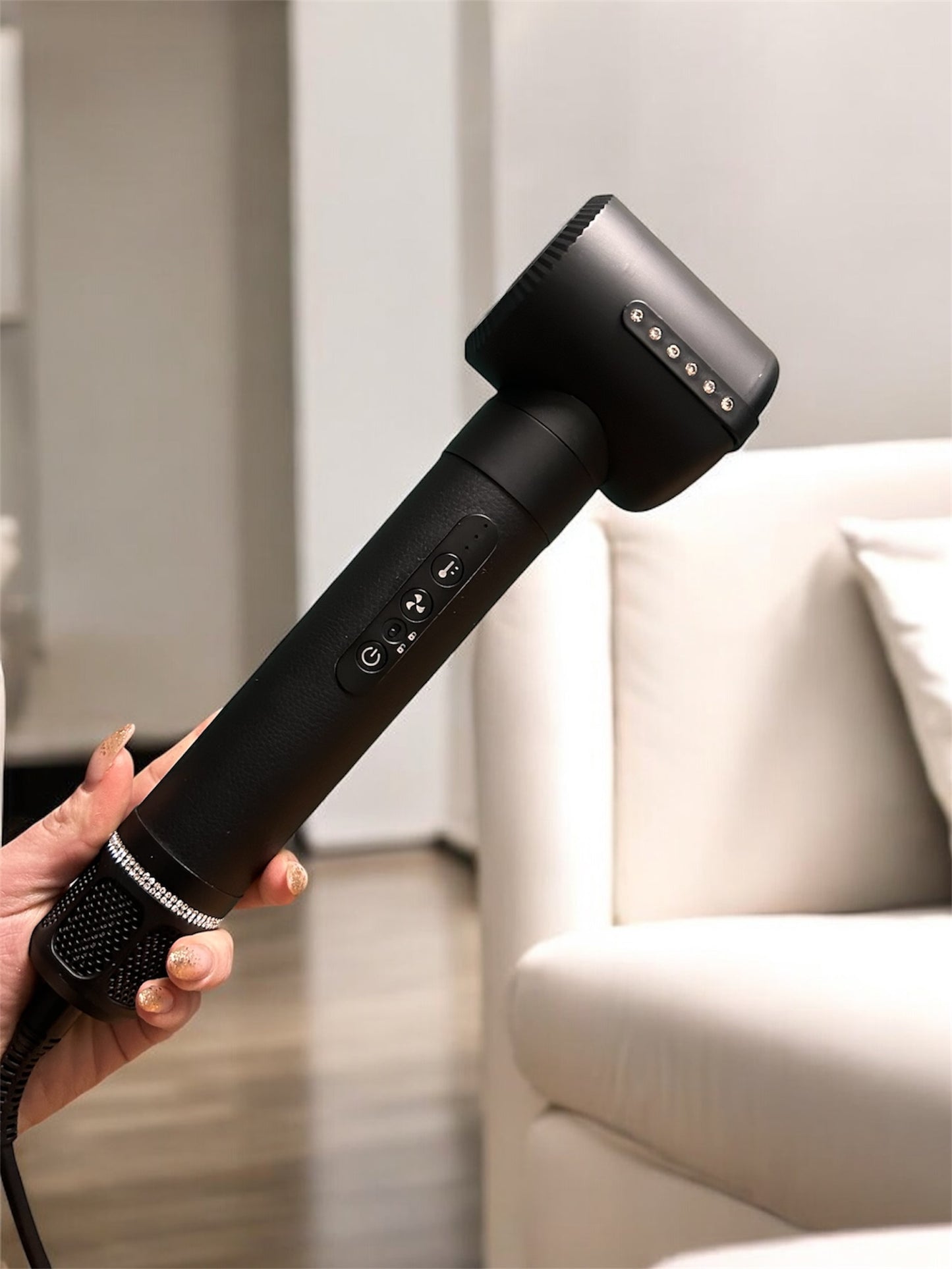 Le brushing de luxe, sans le prix du luxe. 7-en-1 pour sécher, lisser, boucler et plus
