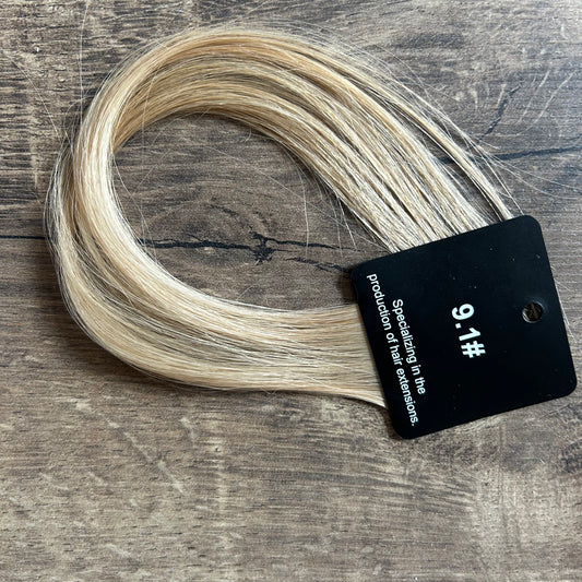 extensions adhésives noir doux cheveux naturels russes 10A HairBlowPro éclat intense volume durable